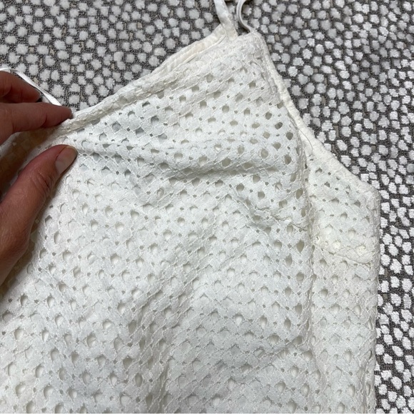 Skies Are Blue White Crochet Top With Fringe Small - Picture 6 of 8